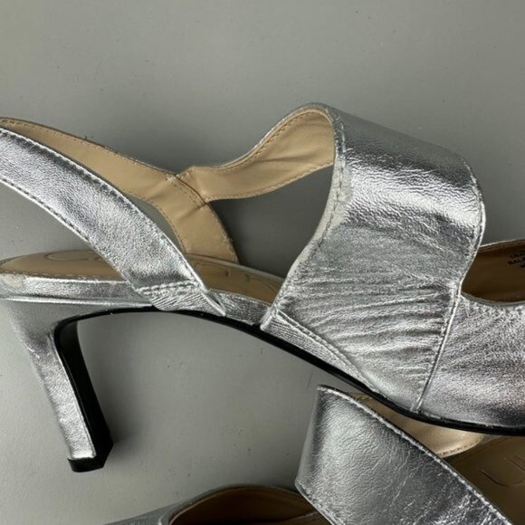 Calvin Klein Larin Pumps in Silver Leather - Picture 9 of 9